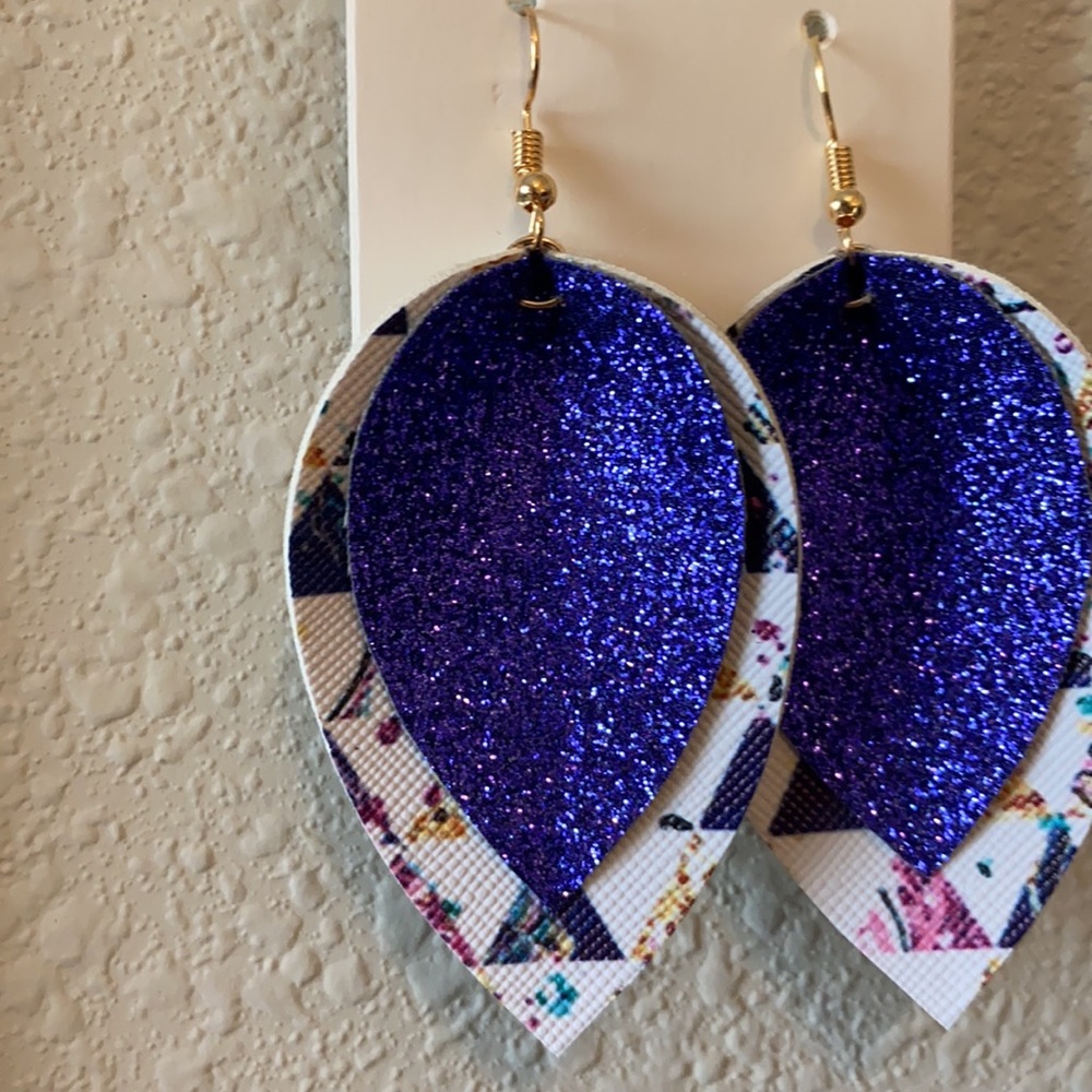 Sparkly purple faux leather earrings! - Picture 3 of 5